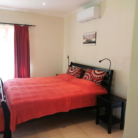 Gaestehaus Helderbergview Somerset West Exterior foto